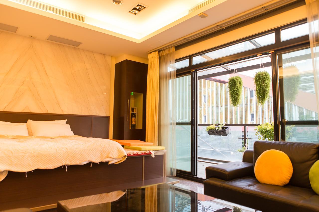 Eureka Fucheng Pensión Tainan Exterior foto