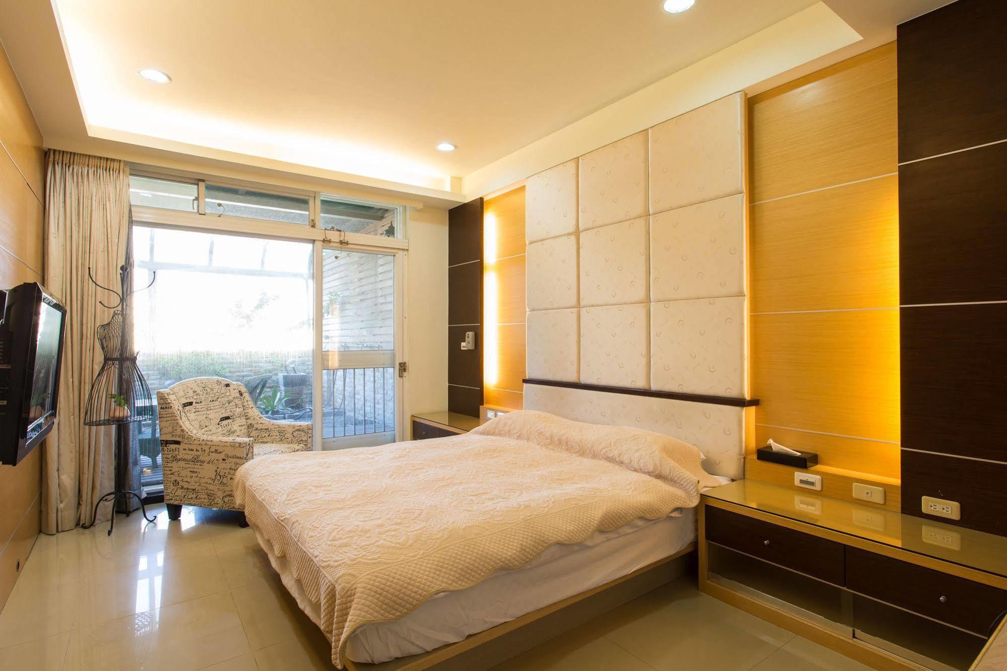 Eureka Fucheng Pensión Tainan Exterior foto